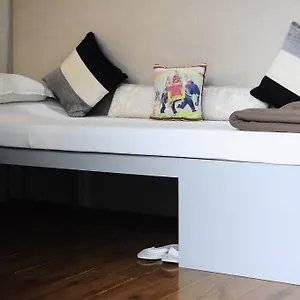 カプセルホテル Sams Snooze At My Space